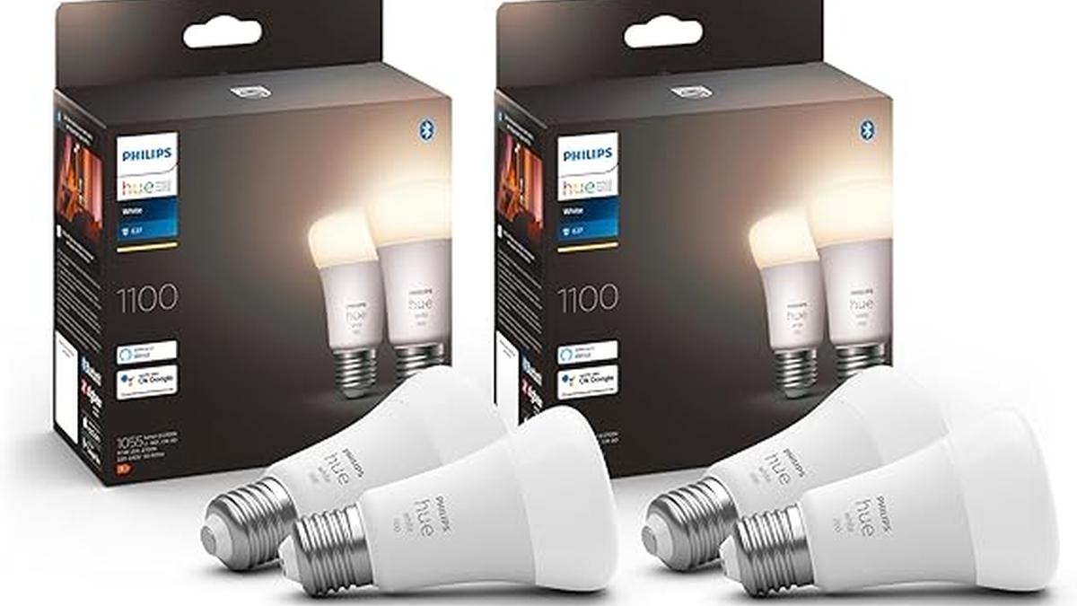 Philips Hue White 4 Lampadine Smart E27 9.5W